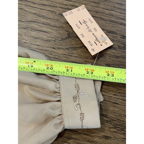 Vtg Amen Wardy Newport Beach Button Up Blouse Women’s 40/M Beige Graphic Print - Picture 9 of 14